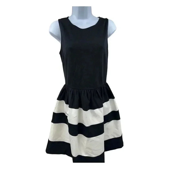 Bar III Dresses & Skirts - Bar III Women's Sleeveless Color Blocked Striped Dress Black/White Size L